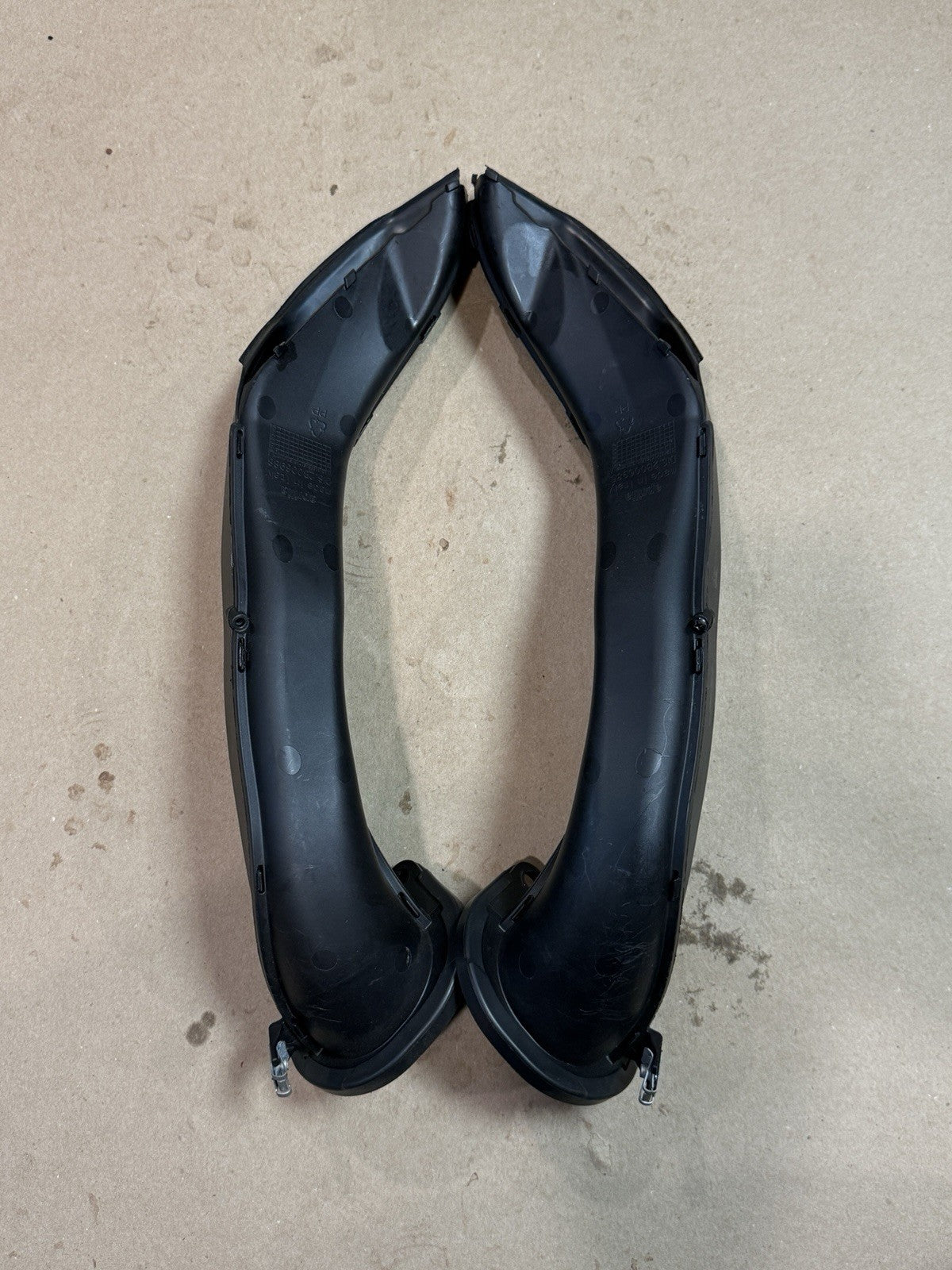 19-24 Aprilia RSV4 RR RF RIGHT LEFT SIDE RAM AIR DUCT INTAKE TUBE OEM CLEAN