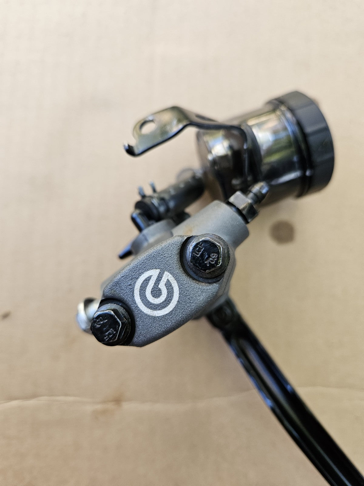 BREMBO 17 RCS FRONT BRAKE MASTER CYLINDER AND BREMBO LEVER GENUINE0