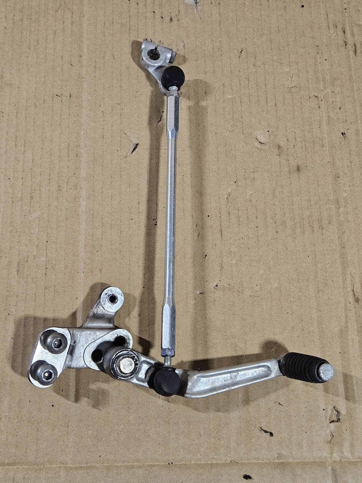 2006 2007 Suzuki GSXR600 Shift Lever OEM 5730029G00 Genuine Shifter Gear0