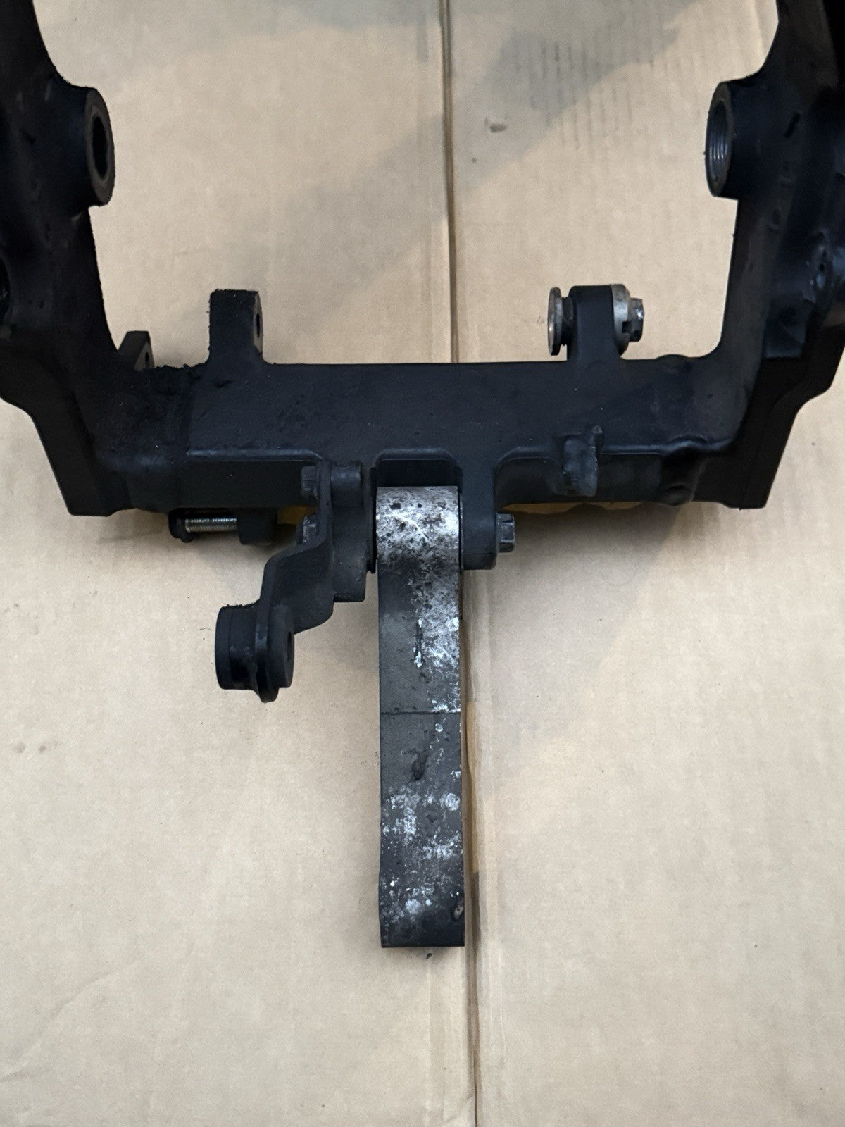 2011-2025 Suzuki GSXR750 GSX-R750 GSXR 750 OEM Main Frame Chassis Straight Clean5
