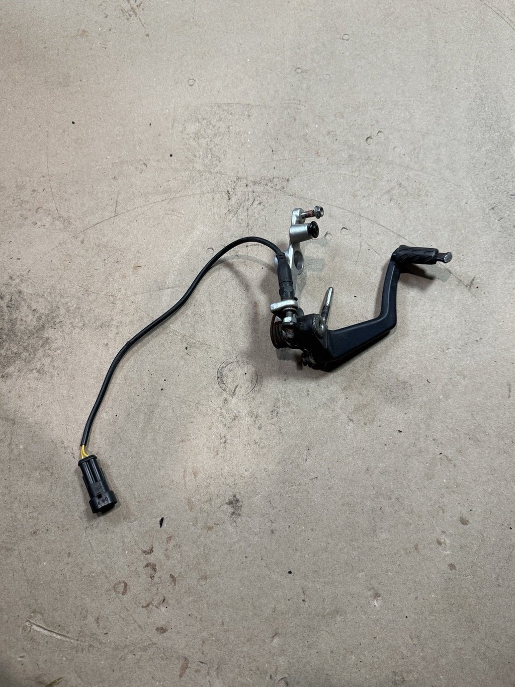Ducati 848 Evo 1098 1198 1198R Rear Brake Lever Pedal OEM BENT DAMAGED 45720421A