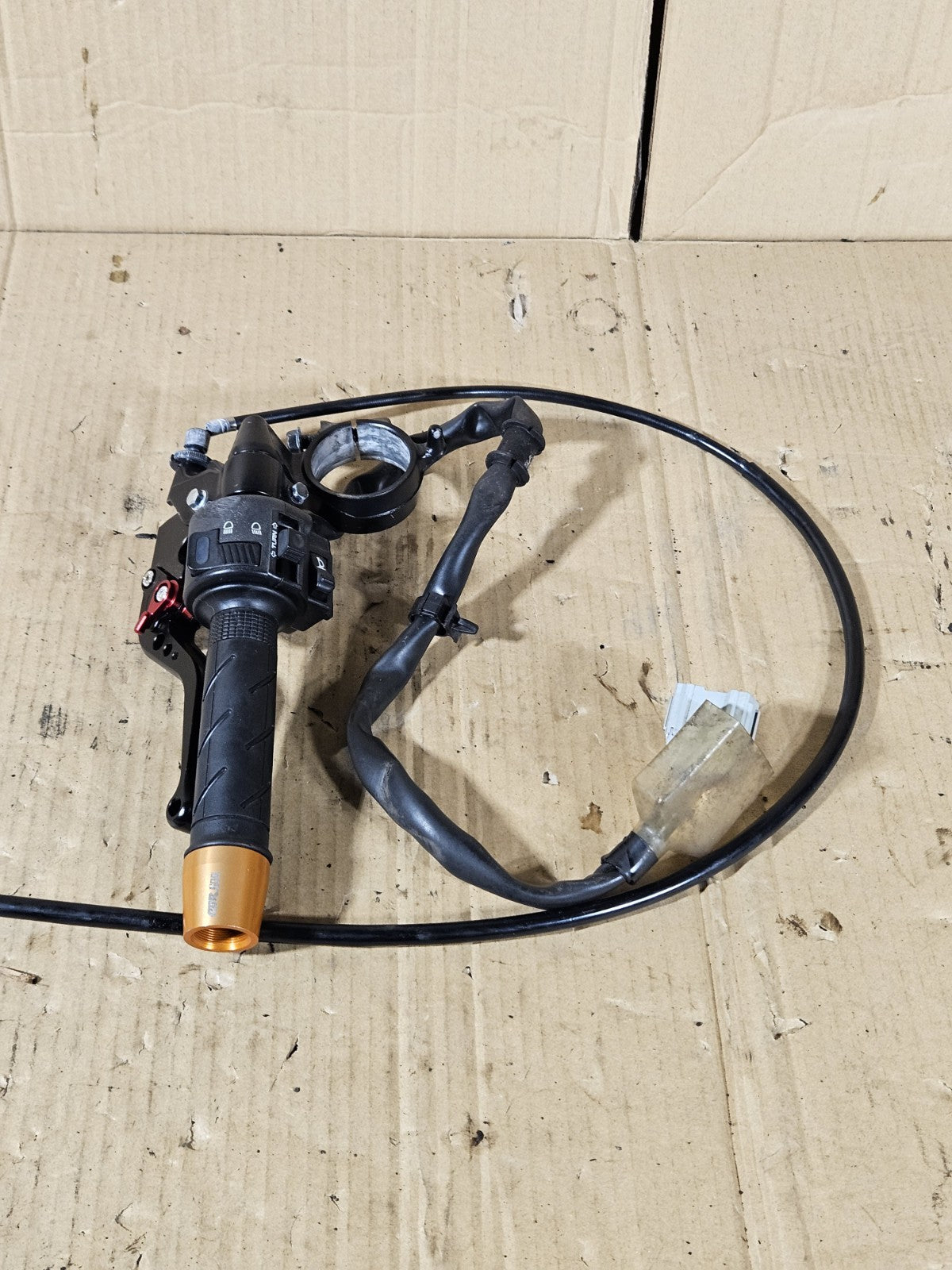 2013 Honda CBR600RR Aftermarket Complete Clutch Side Clip on Lever Headlight20