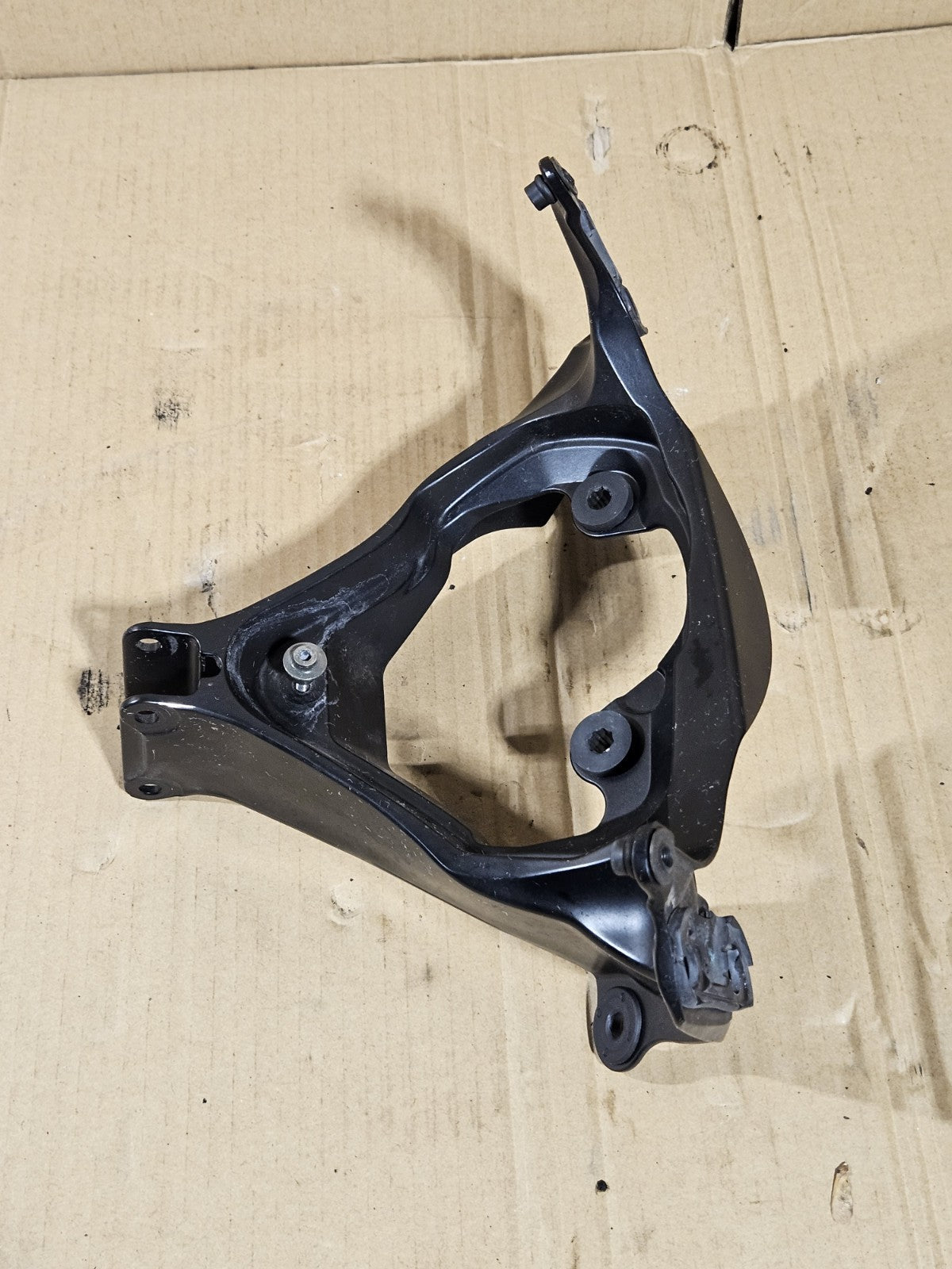 2006 2007 Suzuki GSXR600 Fairing Stay OEM 9446101H00 Genuine Front Bracket8