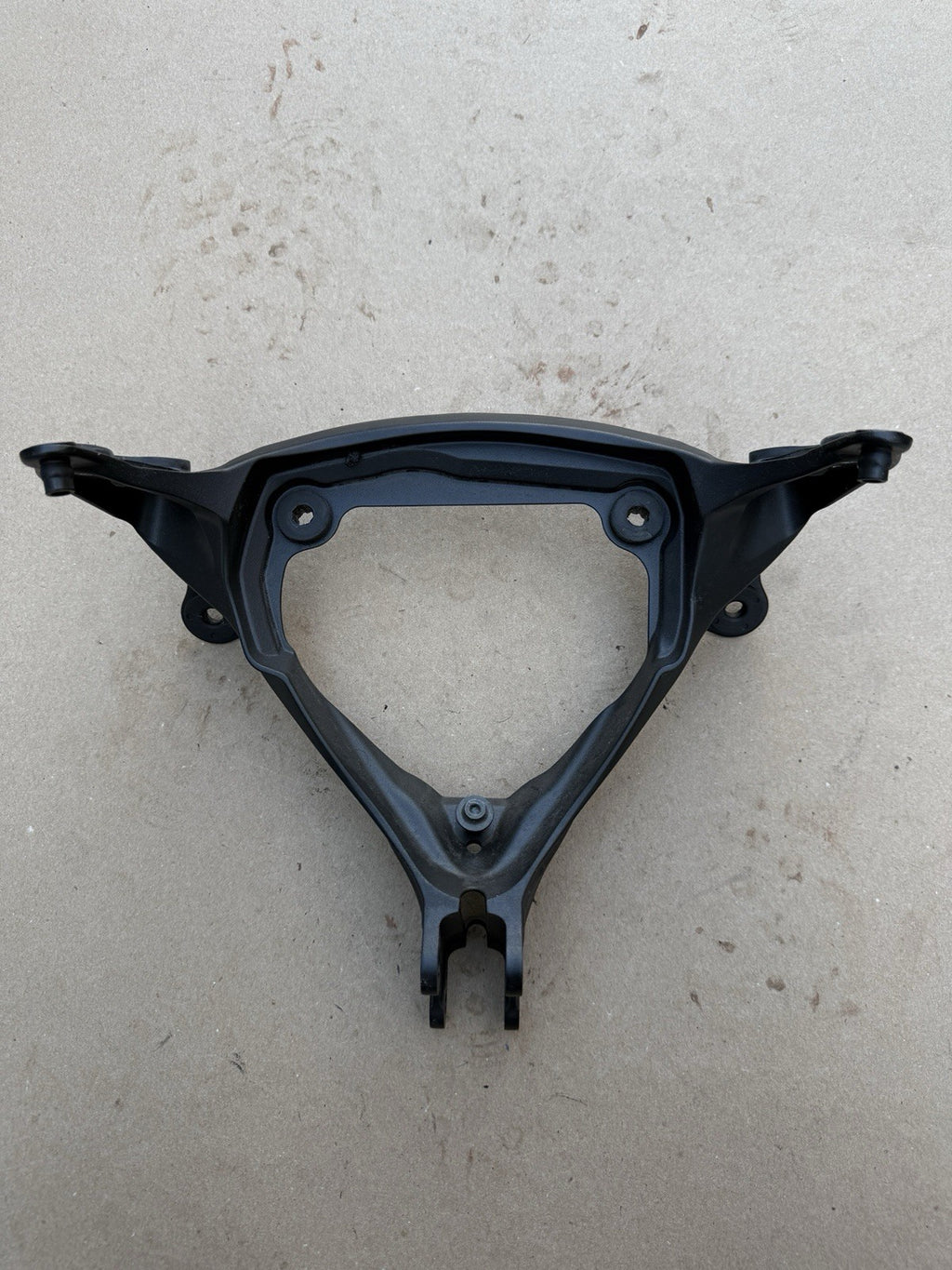 2009-2016 Suzuki GSXR1000 OEM Upper Fairing Gauge Stay Bracket