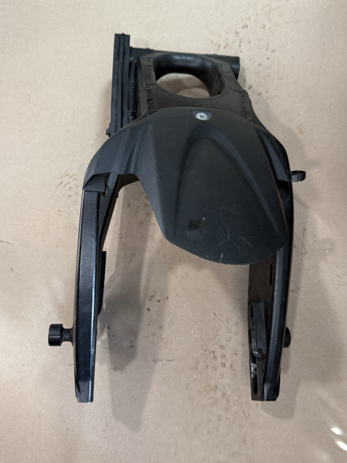 09-16 Suzuki GSXR1000 OEM Rear Swingarm Swing Arm Back Suspension Assembly