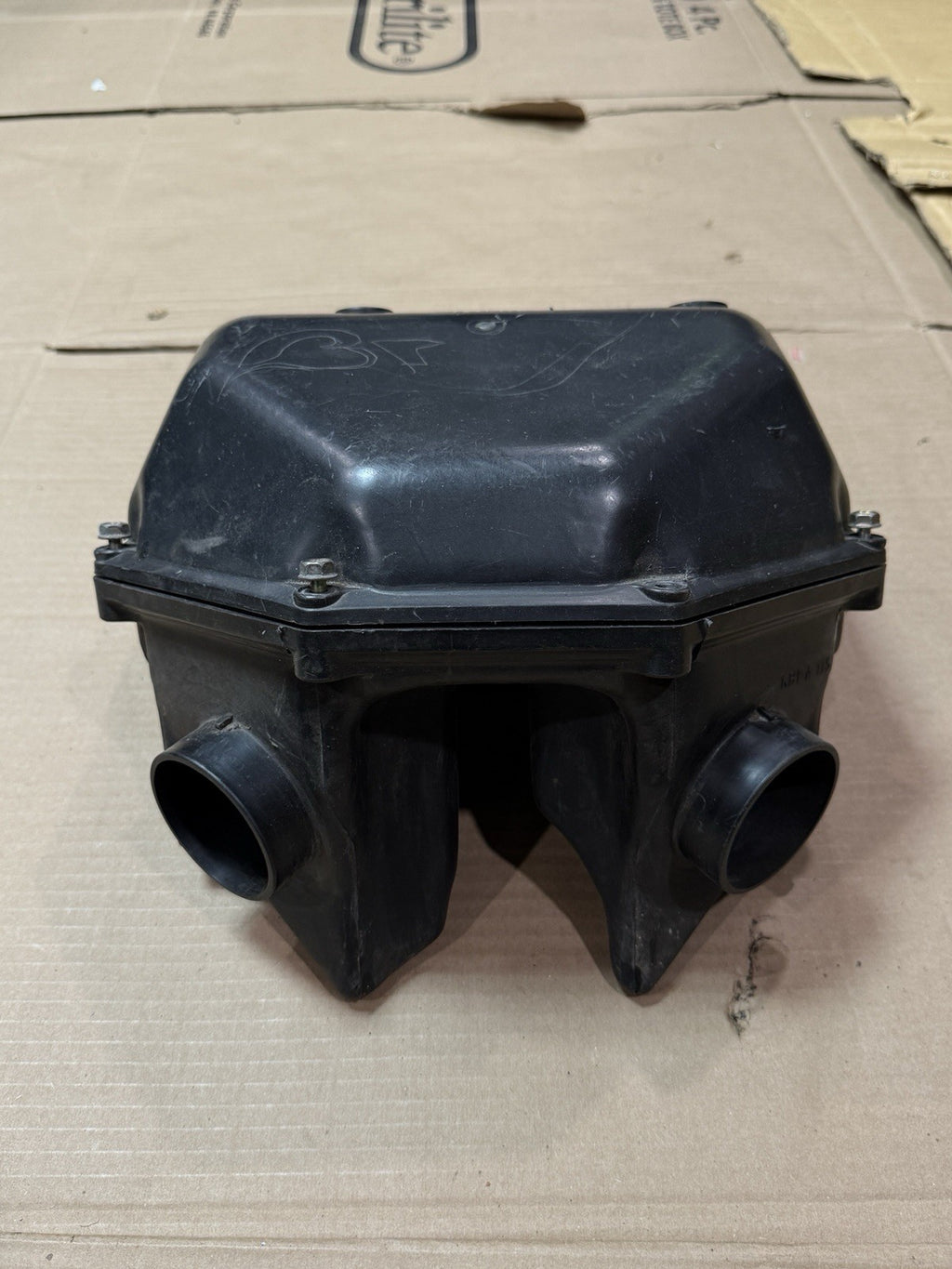 1998-1999 Kawasaki Ninja ZX6R ZX600G OEM Airbox Air Box Filter Case 11010-173616