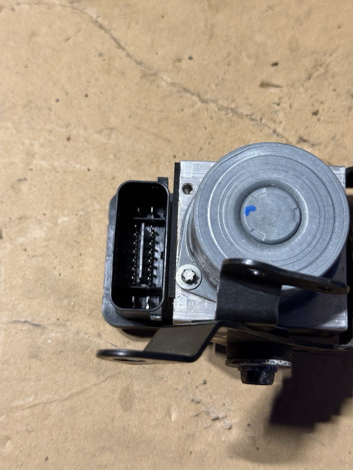 2017-2023 Kawasaki Ninja 650 EX650 OEM ABS Pump Unit Module 16082-07671