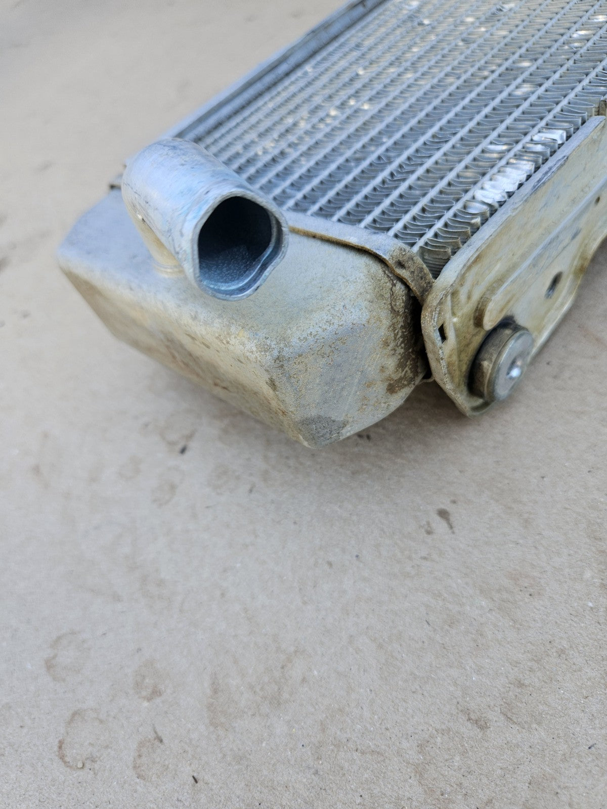 16-18 Kawasaki KX450F Radiator Set Left Right Complete Engine Cooling DMG
