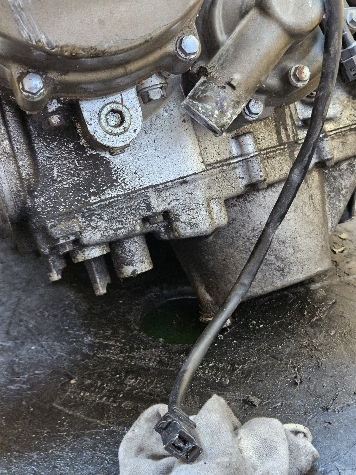 99 Kawasaki ZX6R OEM Engine Motor Complete Engine Free Ship19