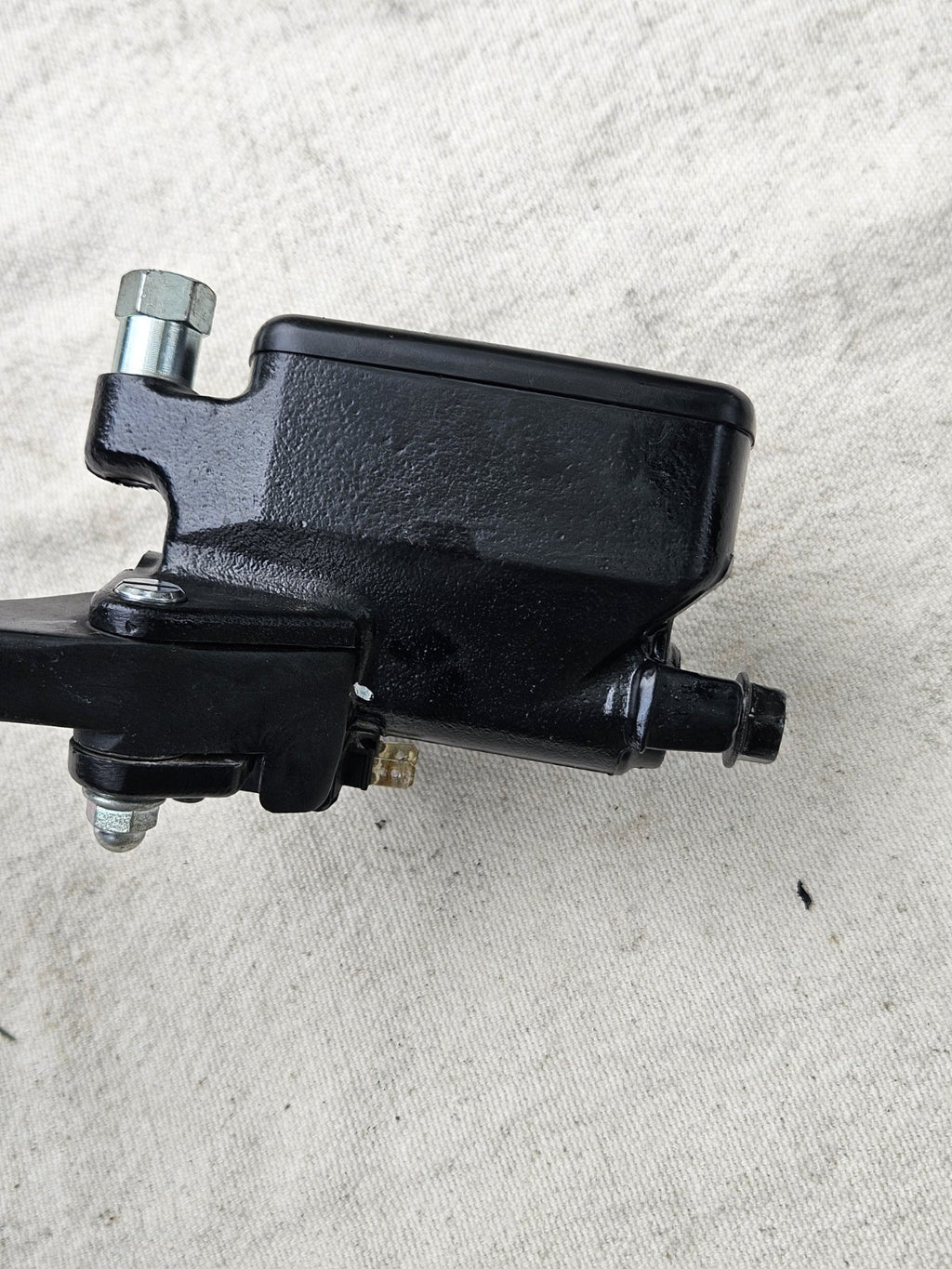 17-24 Honda Rebel 300 CMX300 OEM Front Brake Master Cylinder Lever 45510-K87-A011