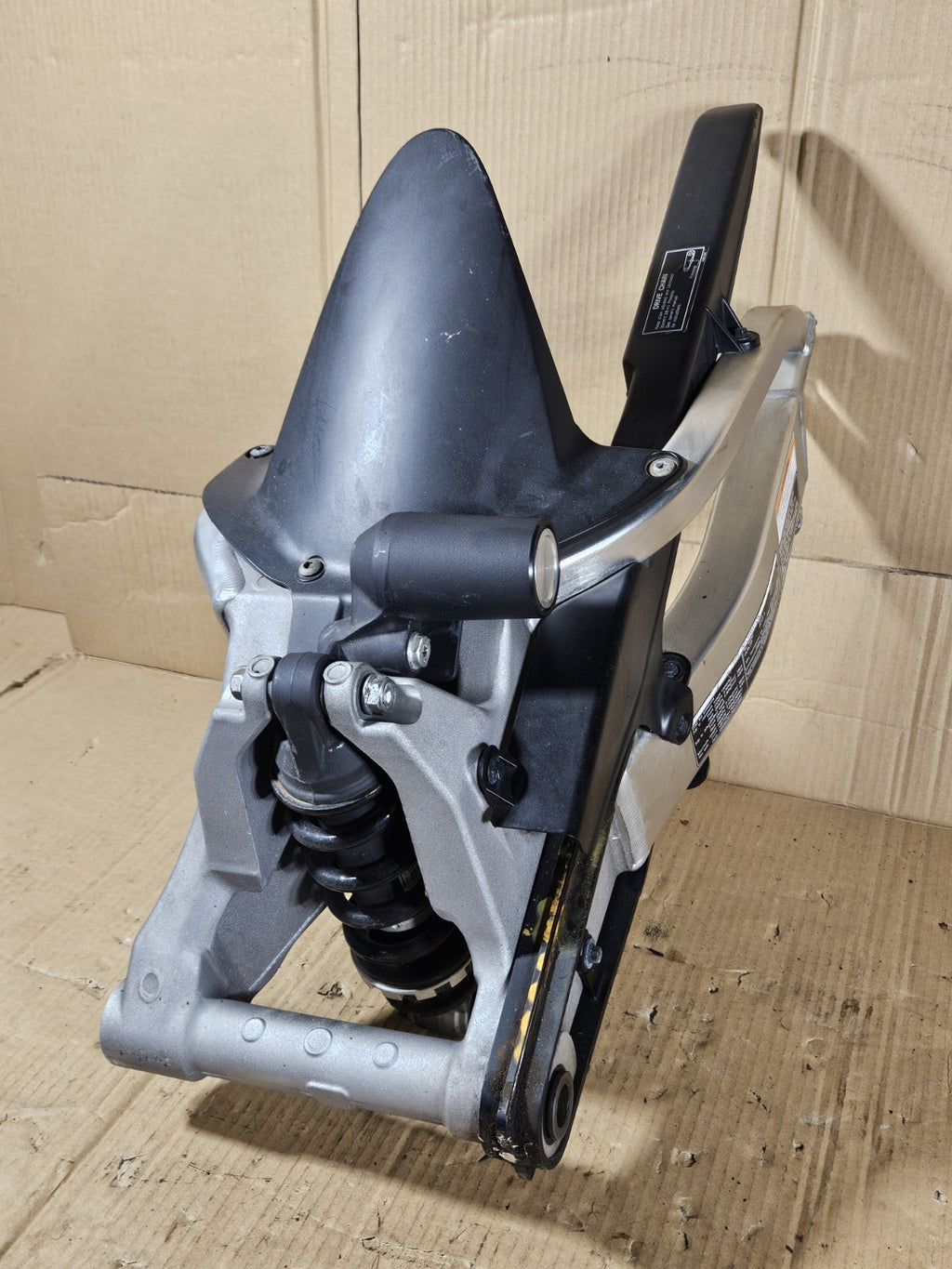 2013-2020 Honda CBR600RR Swing Arm OEM 52200MFJJ30 Genuine Swingarm READ13