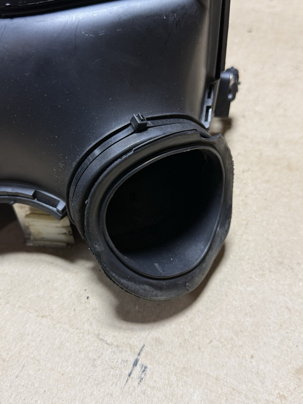 2015-2018 Aprilia RSV4 RR RF OEM Air Box Intake Airbox Assembly Complete