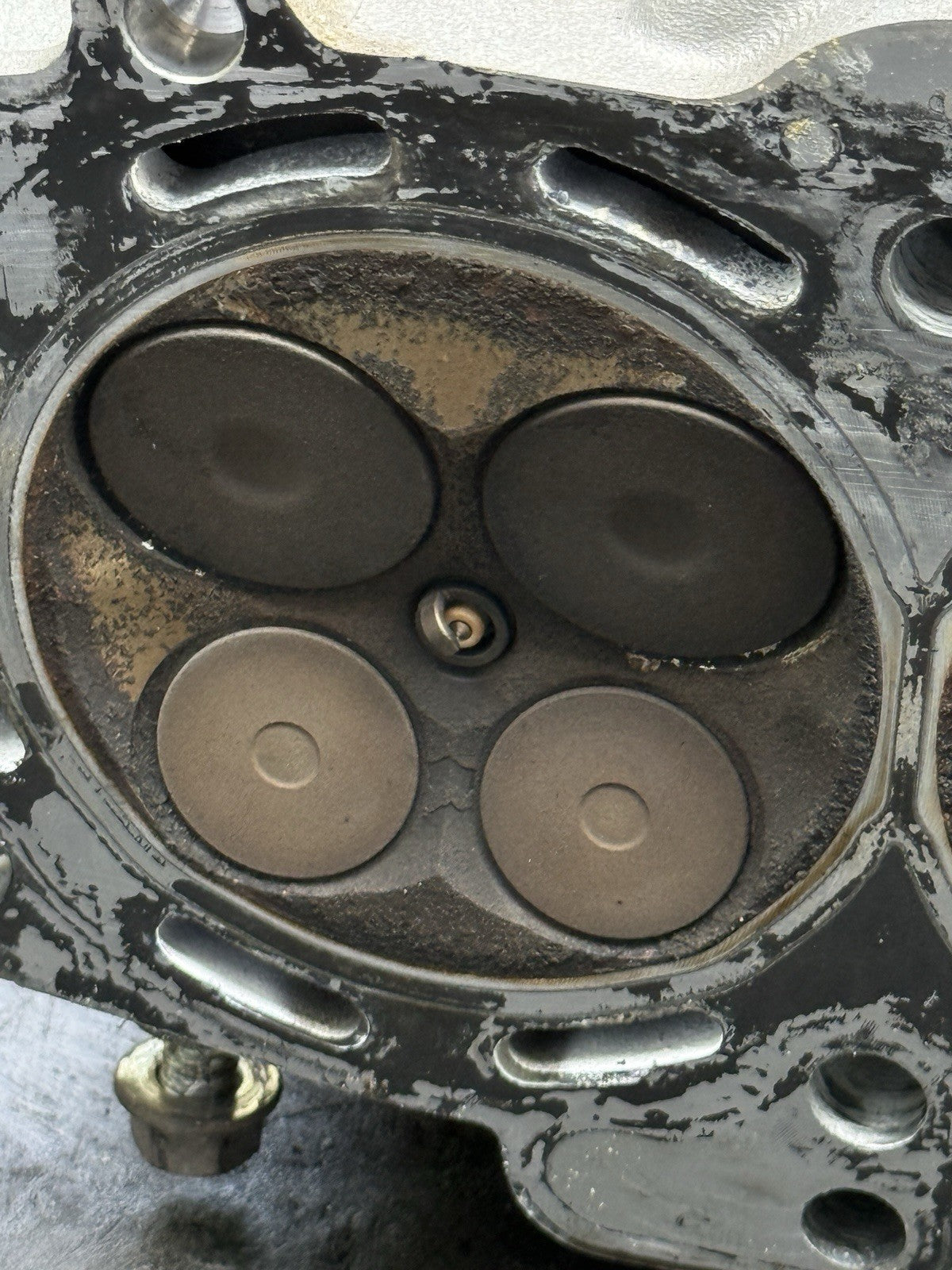 2011-2015 2014 KAWASAKI NINJA ZX10R ZX-10R ENGINE TOP END CYLINDER HEAD W/ CAMS22