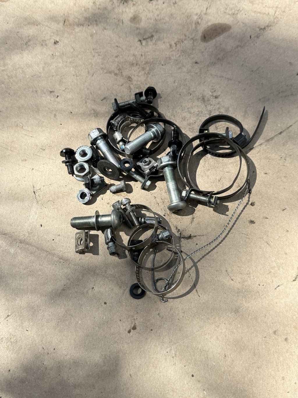 03-22 05 06 Honda CBR600RR Miscellaneous Nuts Bolts Assorted Hardware Cbr 600 RR