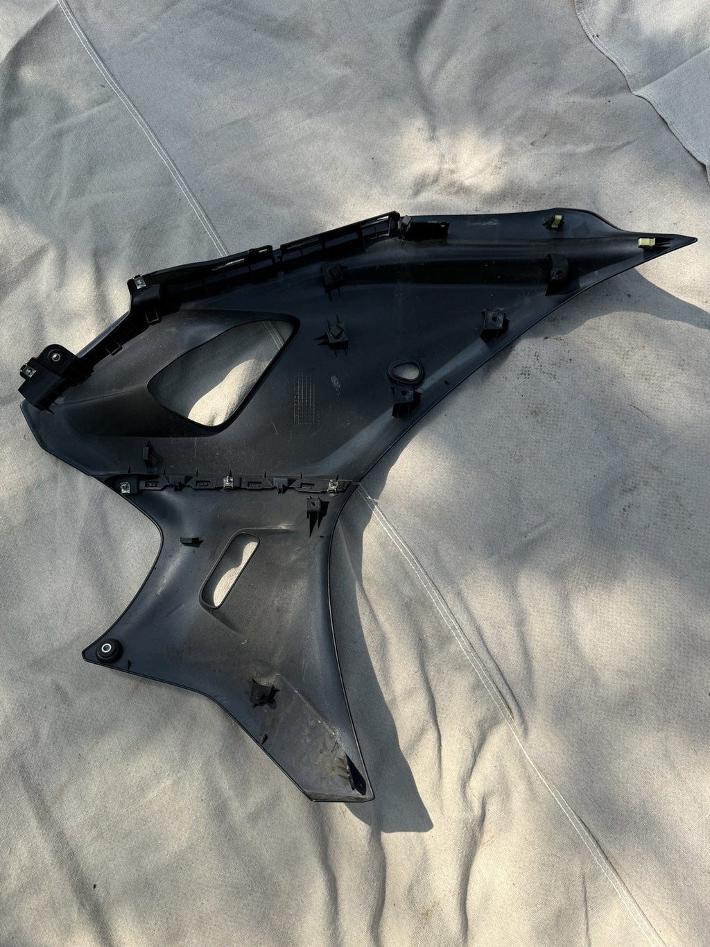 2022-2024 Yamaha YZF-R7 R7 OEM Fairing Kit Bodywork Plastics Body Panels Cowling15