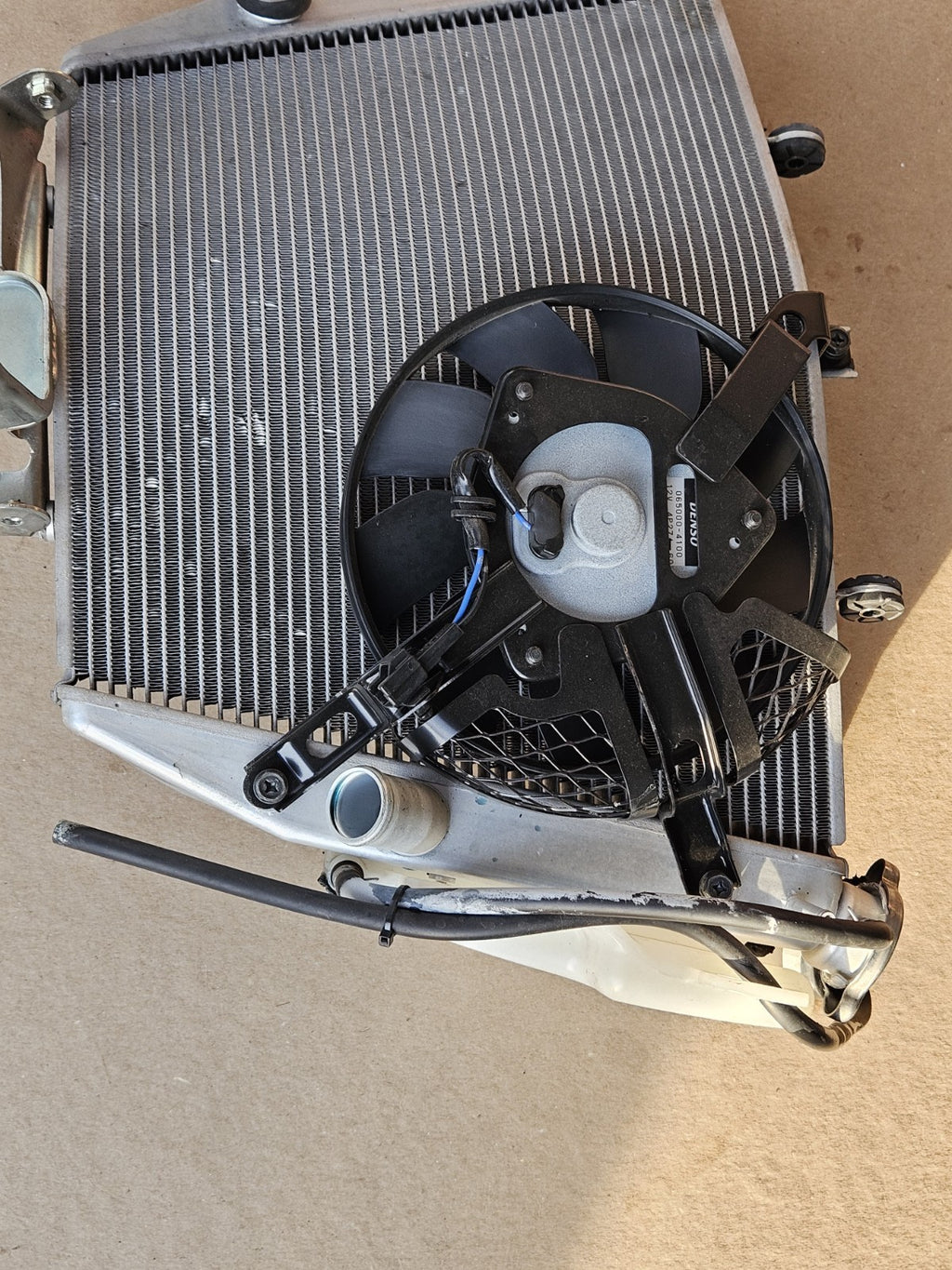 2012-2016 Suzuki GSXR1000 OEM Radiator Cooling Overflow Tank Fan System