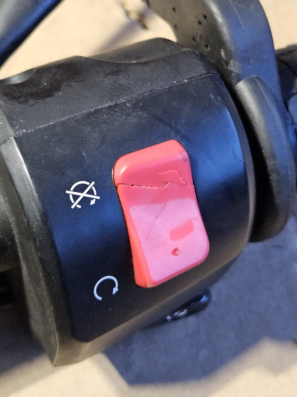 17-19 Kawasaki Ninja 650 ABS EX650 OEM Right Clip On Handlebar Switch 46091-048510