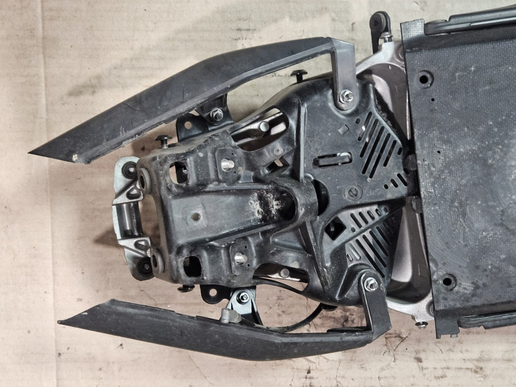 2011-2015 Kawasaki Ninja ZX10R OEM Rear Subframe Straight