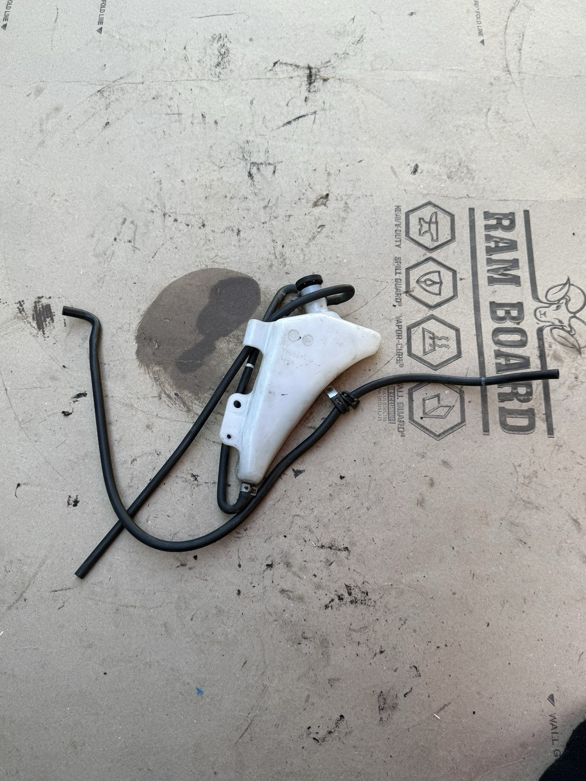 2017-2025 Suzuki GSXR1000 GSXR1000R OEM Coolant Water Reservoir Tank 17910-17K000