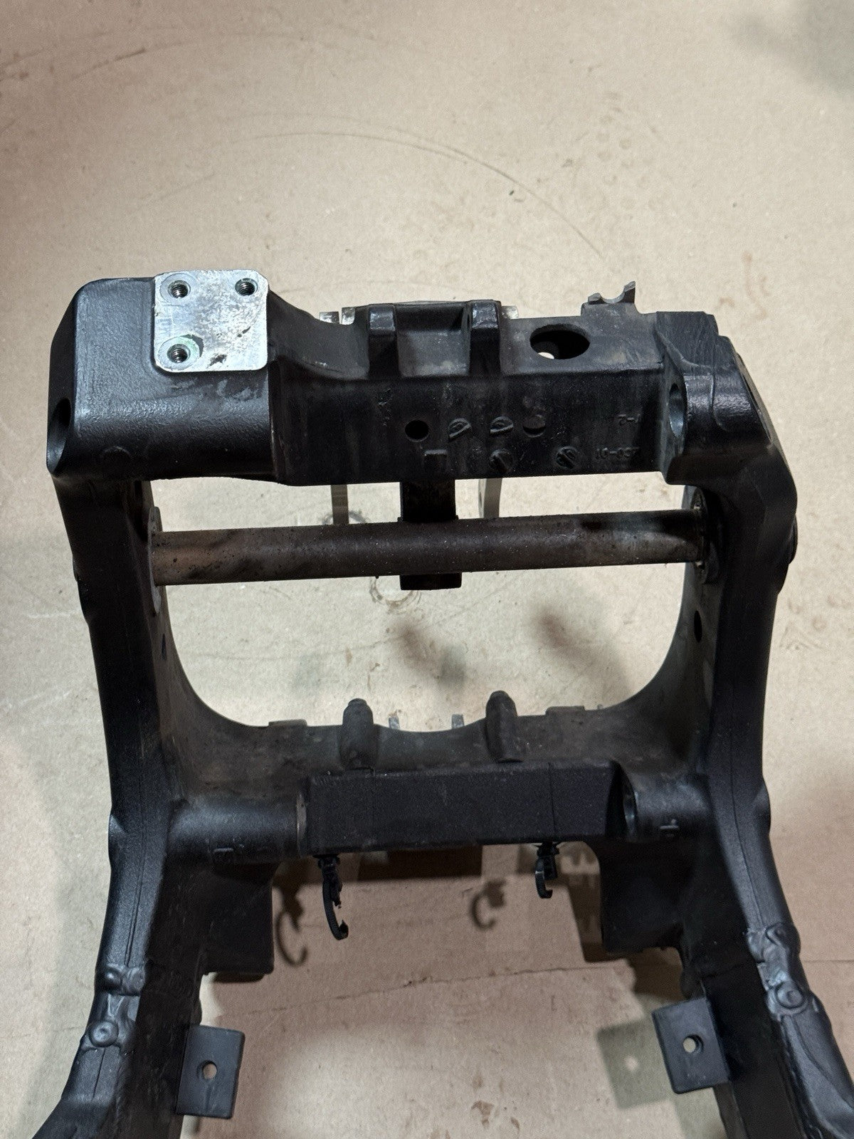 2008-2016 Yamaha YZF R6 OEM Main Frame Chassis Street Legal EZ Register