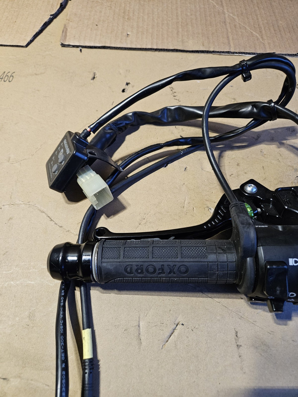 17-19 Kawasaki Ninja 650 ABS EX650 OEM Left Clip On Handlebar Switch 46091-03954