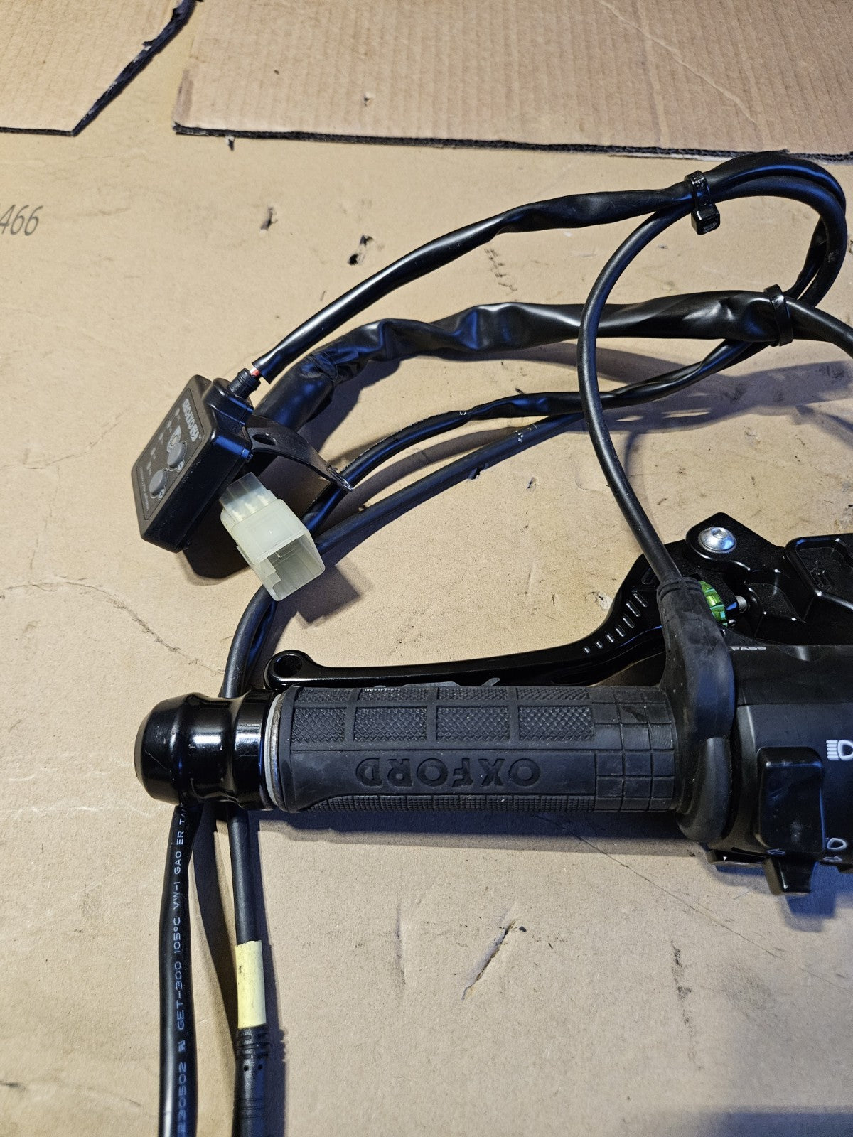 17-19 Kawasaki Ninja 650 ABS EX650 OEM Left Clip On Handlebar Switch 46091-03954