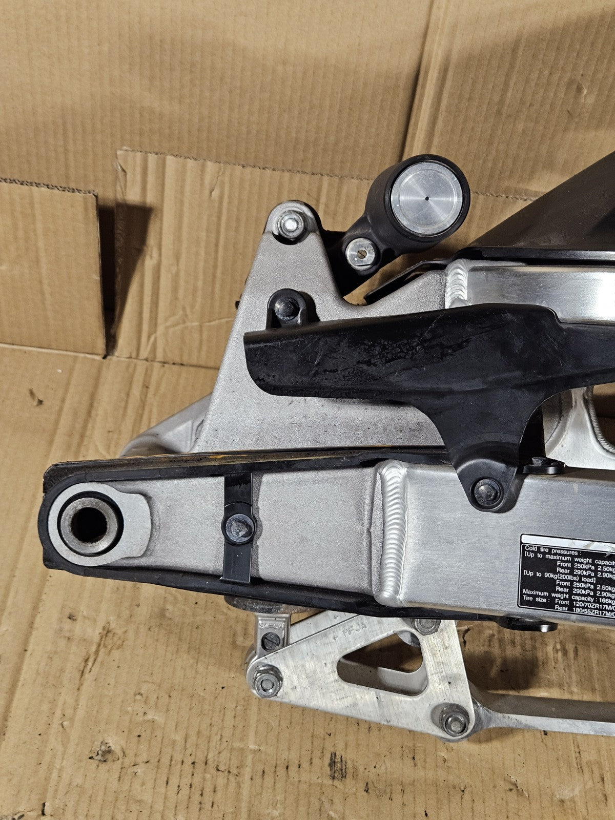 2013-2020 Honda CBR600RR Swing Arm OEM 52200MFJJ30 Genuine Swingarm READ23