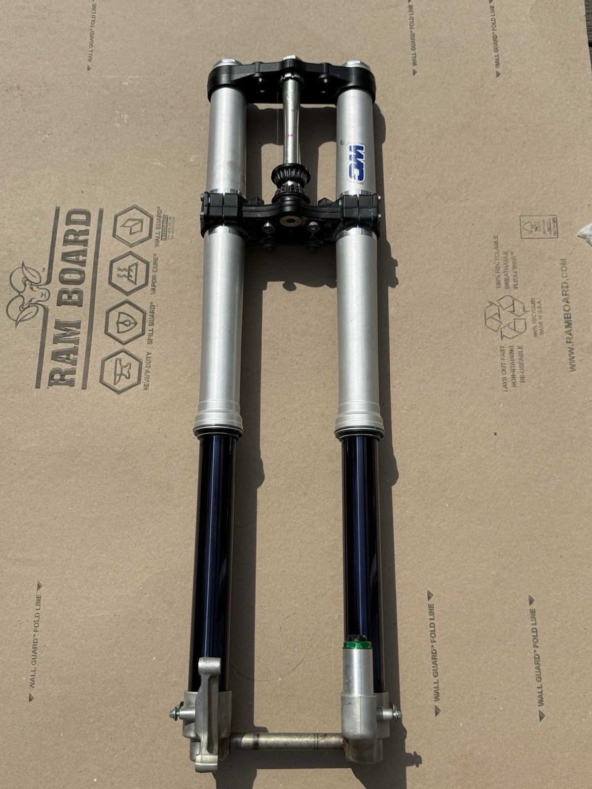 17-18 Kawasaki KX450F OEM Showa SFF Air TAC Forks Tubes Triple Tree Set