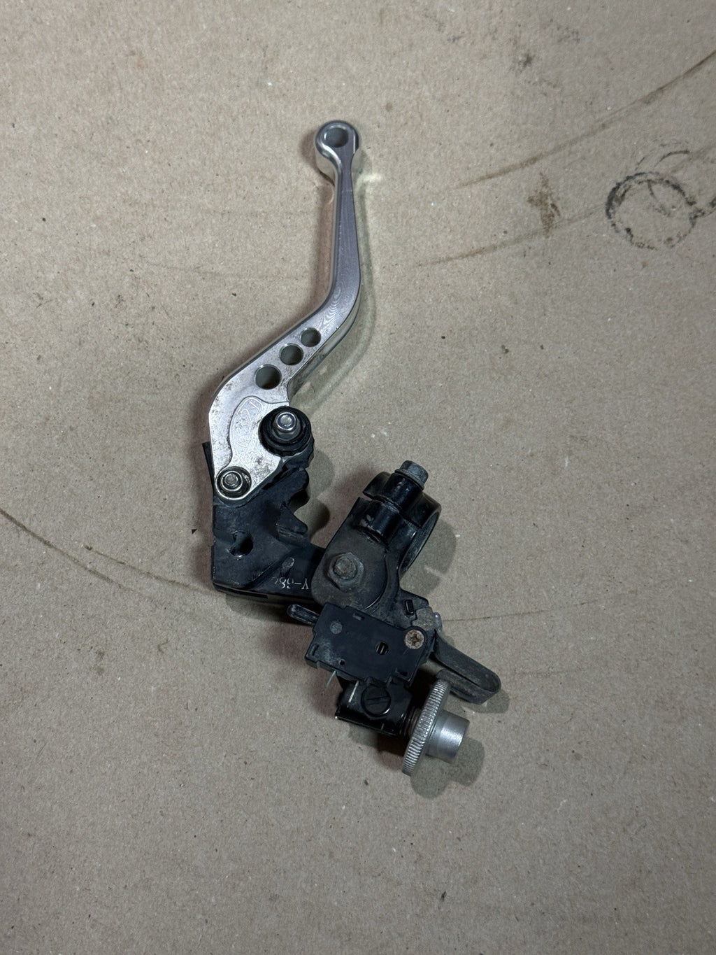 2008-2016 Yamaha YZF-R6 R6 OEM Clutch Perch Mount Lever 2C0-82910-01-00 Assembly7