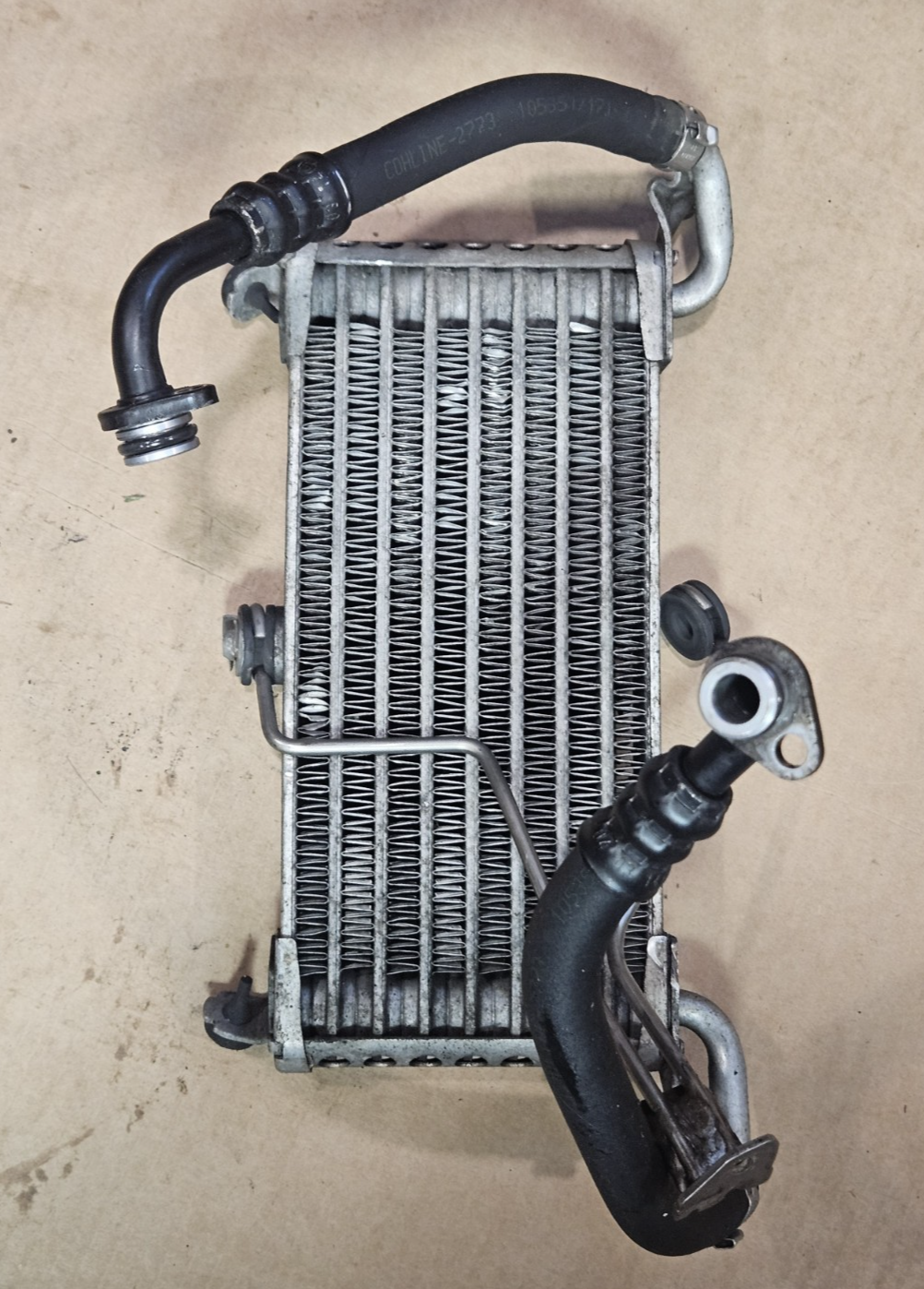 BMW S1000R S1000RR S1000XR HP4 Oil Cooler w/ Lines Engine Cooling