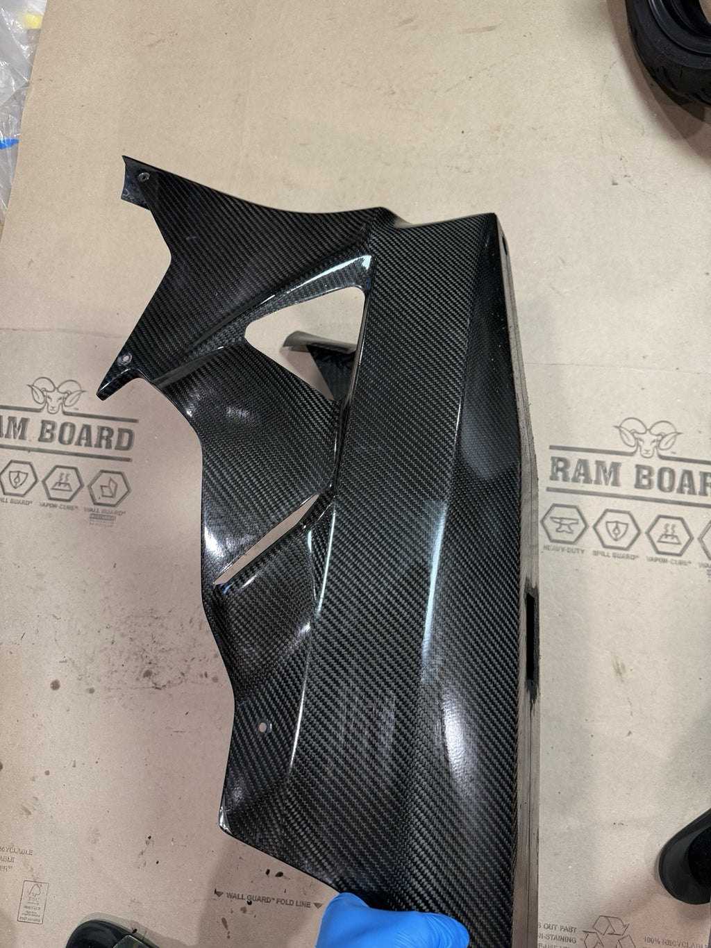 2009-2014 BMW S1000RR Carbon Fiber Race Belly Pan Lower Fairing One Piece