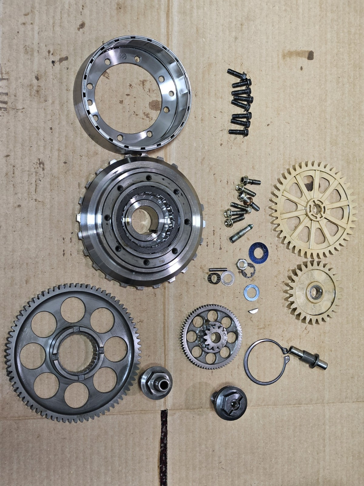 15-17 DUCATI 1299 PANIGALE STATOR MAGNETO ALTERNATOR GENERATOR FLYWHEEL ROTOR