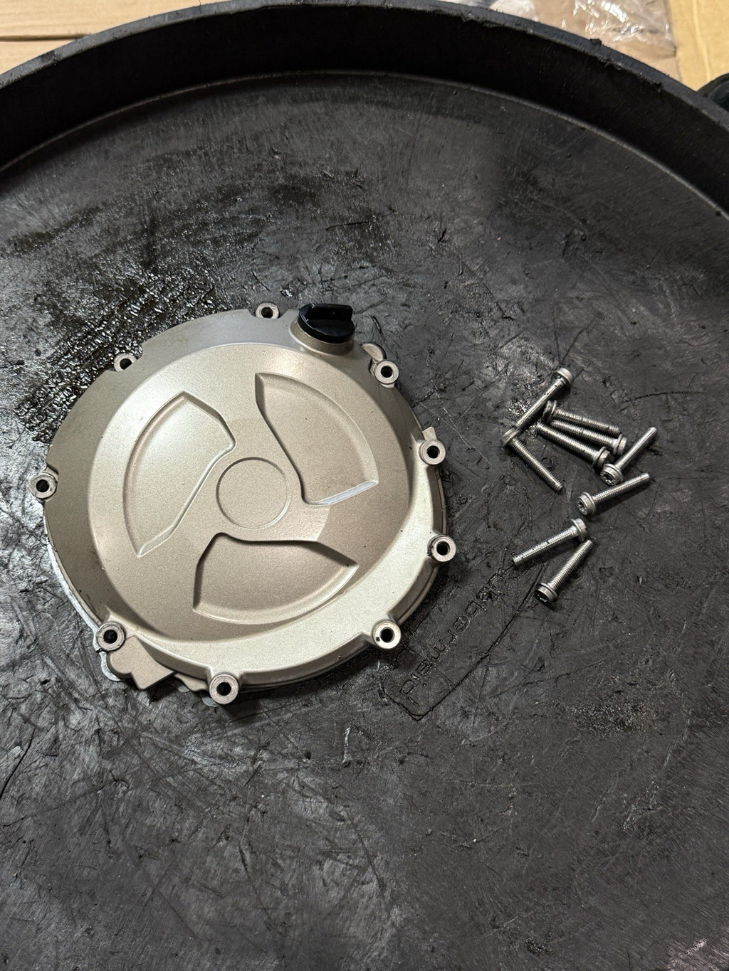2009-2016 BMW S1000RR HP4 S1000R OEM Engine Clutch Cover RH 11147713739 77137370