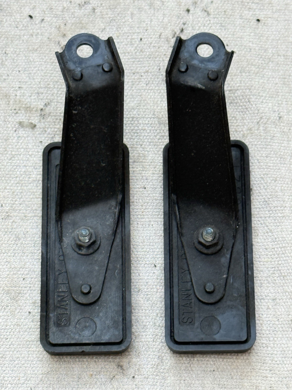 2007-2008 Yamaha YZF-R1 R1 OEM Front Side Reflector Bracket Pair 5VY-85122-00-003