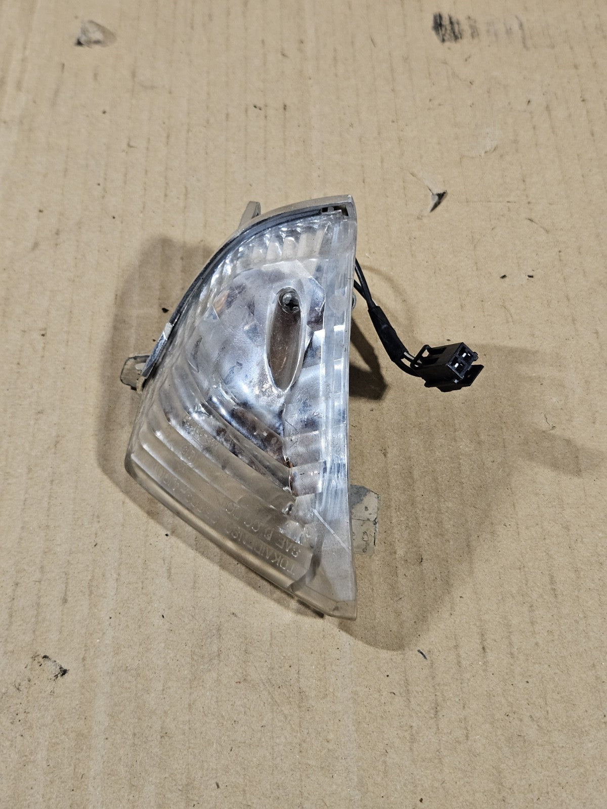 2006 2007 Suzuki GSXR600 Turn Signal Rear Left OEM 3560441G01 Genuine 6
