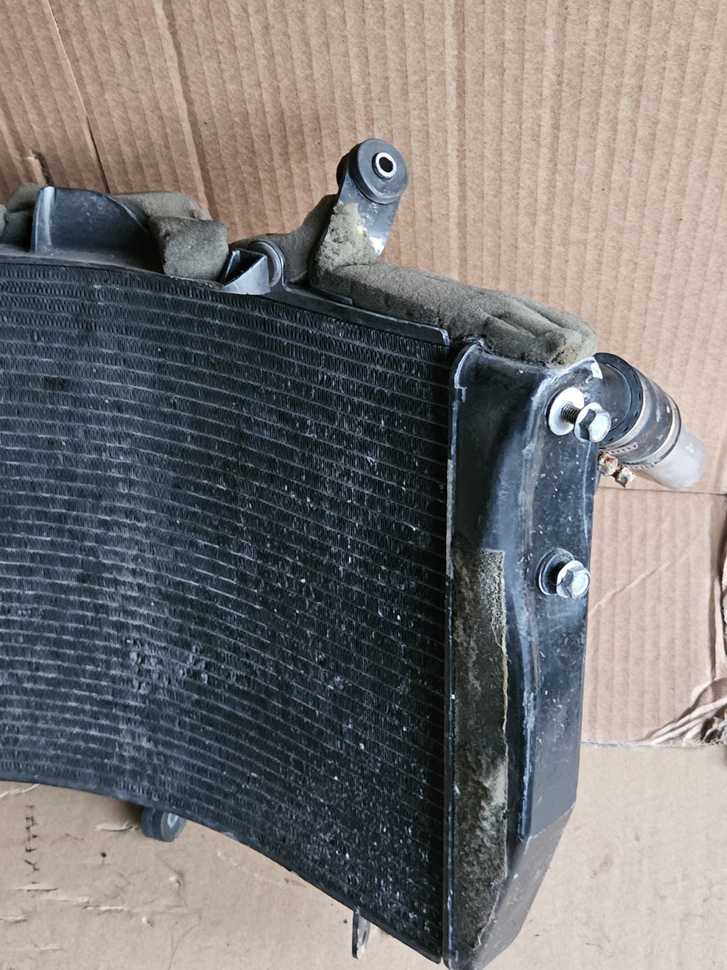 2008-2016 Yamaha YZF-R6 R6 OEM Radiator Cooling Fans Overflow Tank 13S-12461-005