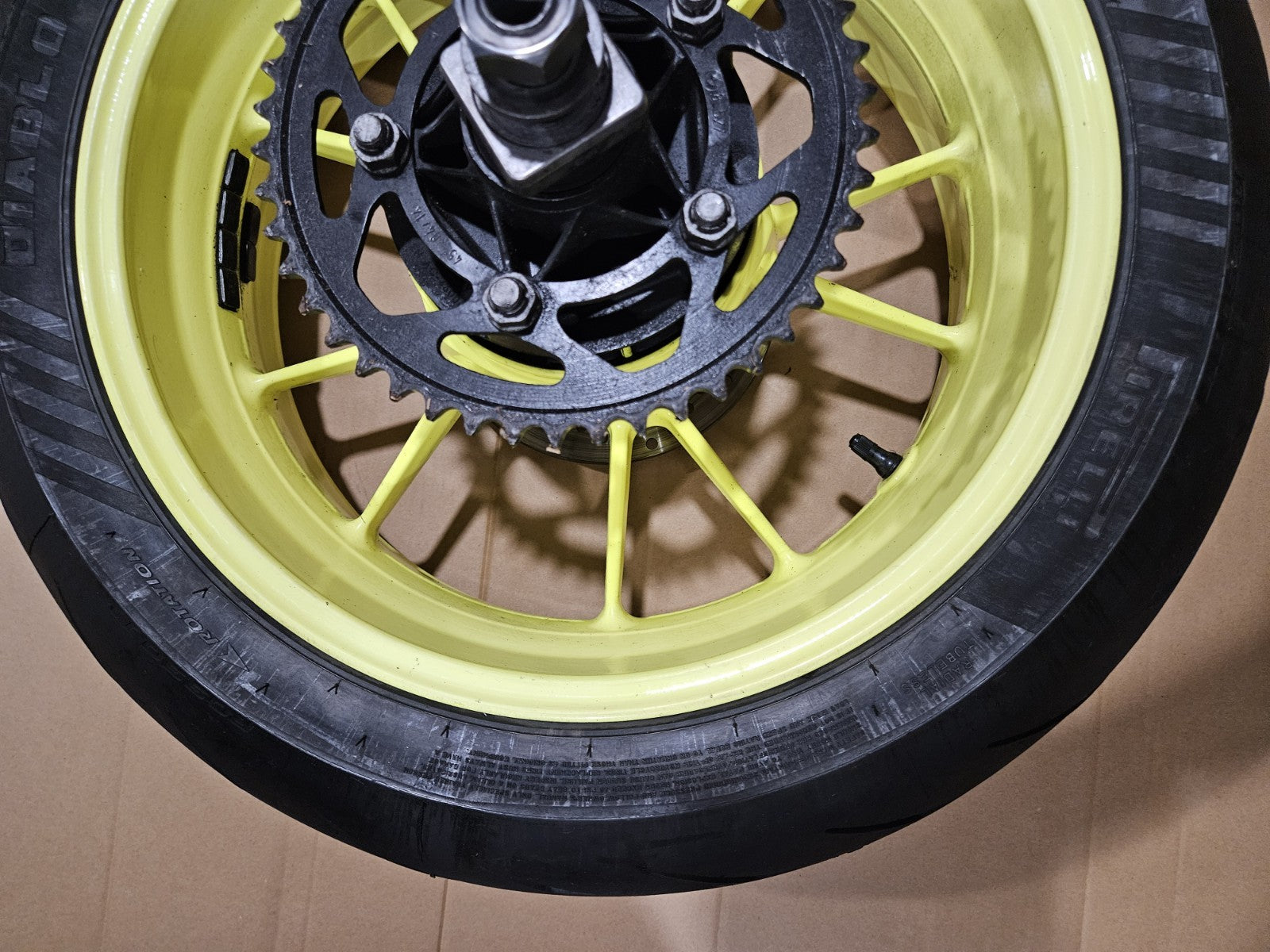 15-19 2015 BMW S1000RR OEM Rear Wheel Rim Rotor Hub Tire Back Wheel Assembly