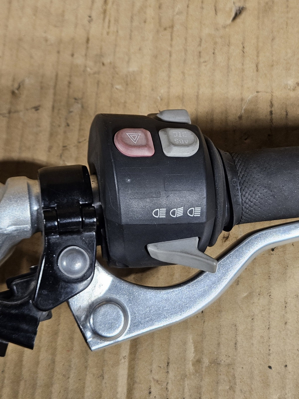 09-14 BMW S1000RR OEM Left Clip On Handlebar Clutch Lever Switch Housing Control6