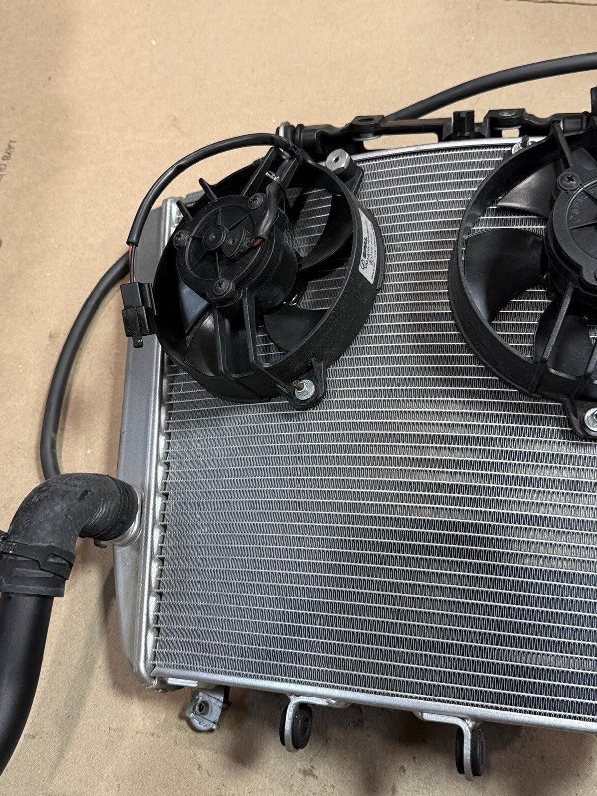 21-24 Aprilia RSV4 OEM Engine Radiator Motor Cooling Radiator Fan Left Right Set