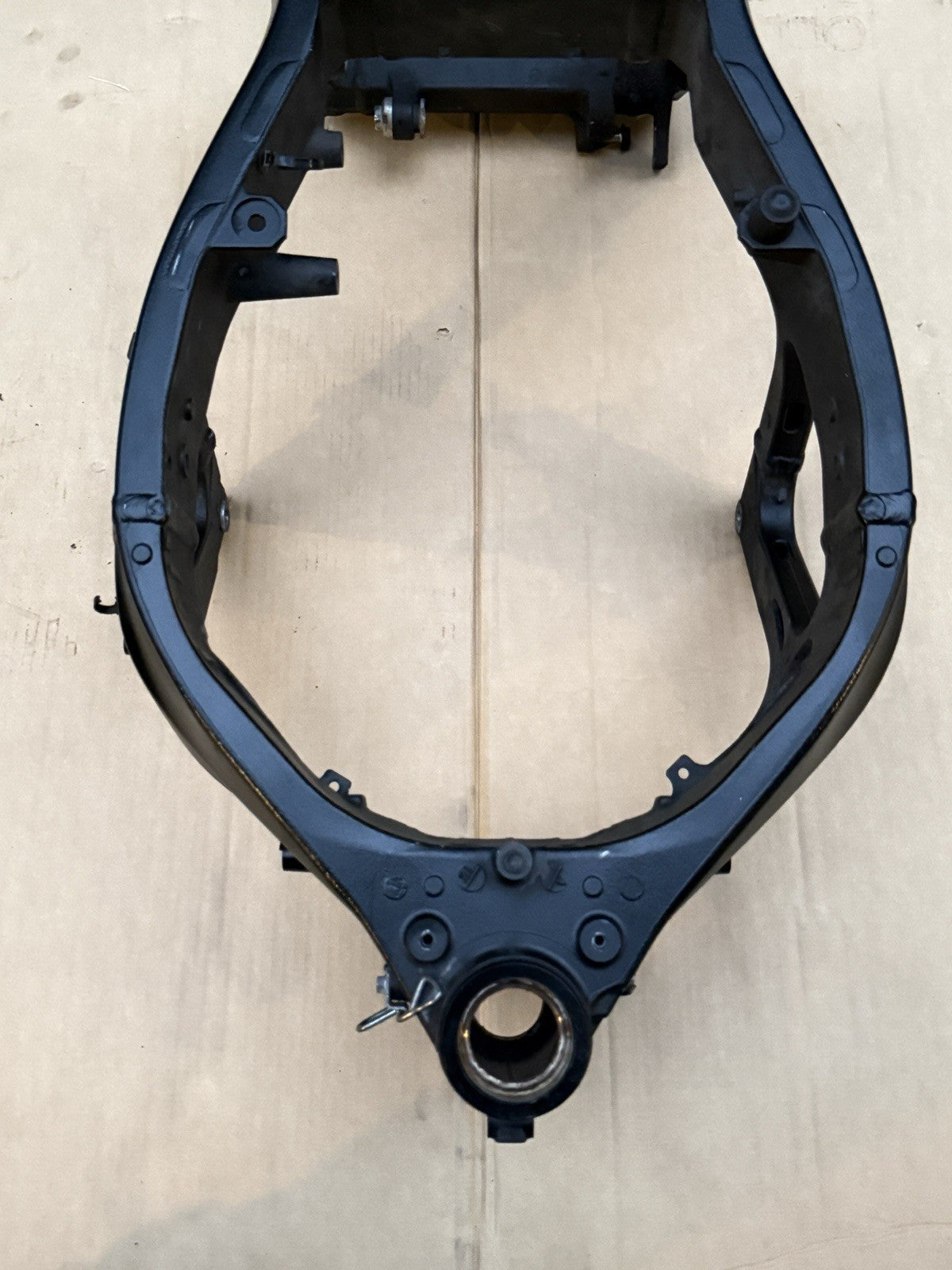 2011-2025 Suzuki GSXR750 GSX-R750 GSXR 750 OEM Main Frame Chassis Straight Clean1