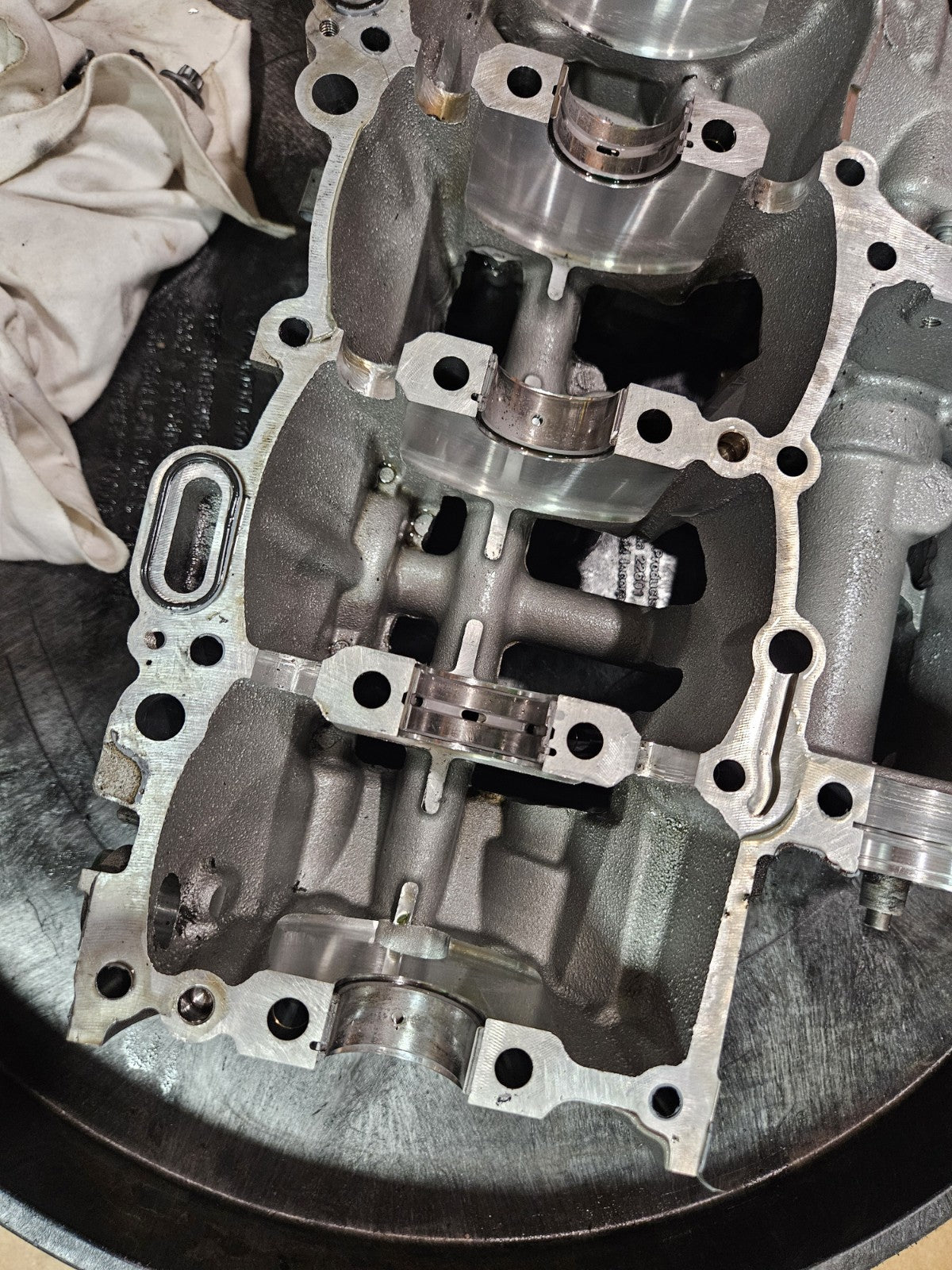 15-19 2015 BMW S1000RR HP4 OEM Crankcase Engine Block Cases Bottom End