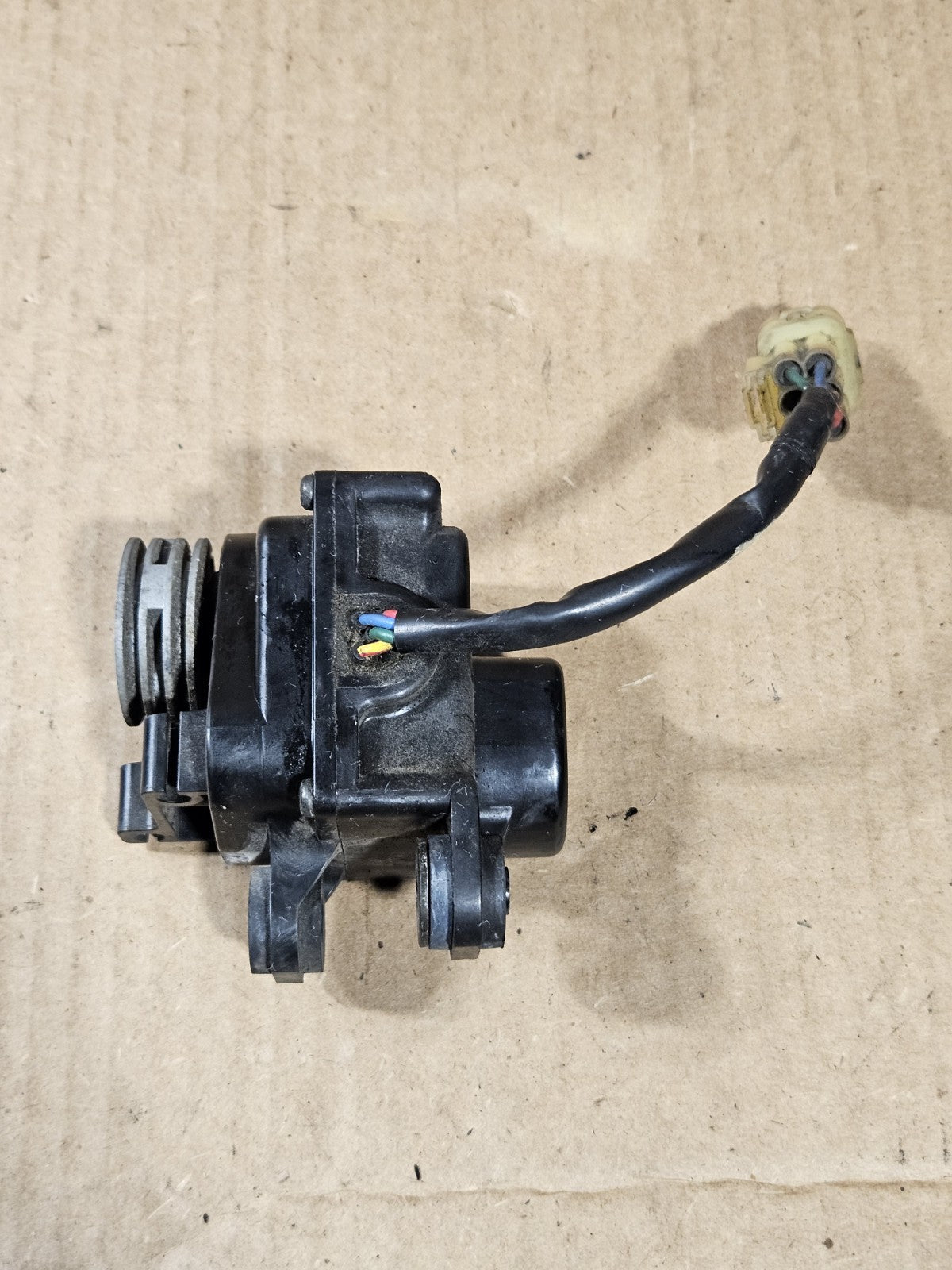 2006-2007 Honda CBR1000RR Fireblade OEM Exhaust Valve Servo Motor 31420-MEL-D214