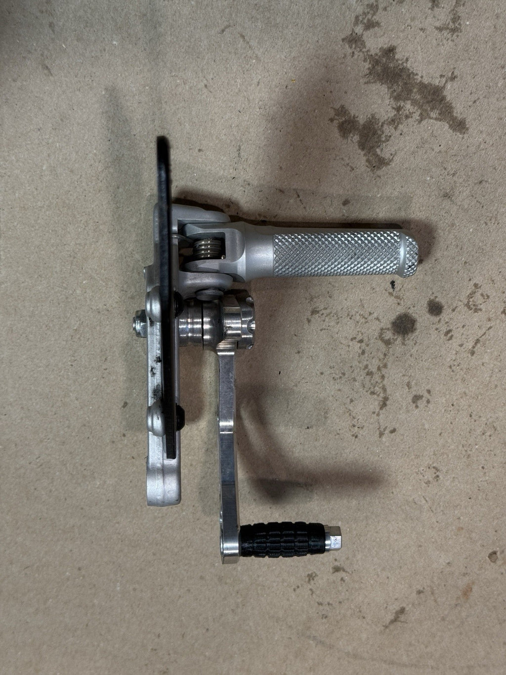21-24 Aprilia RSV4 1100 OEM Left Front Foot Peg Footpeg Shifter Assembly Genuine