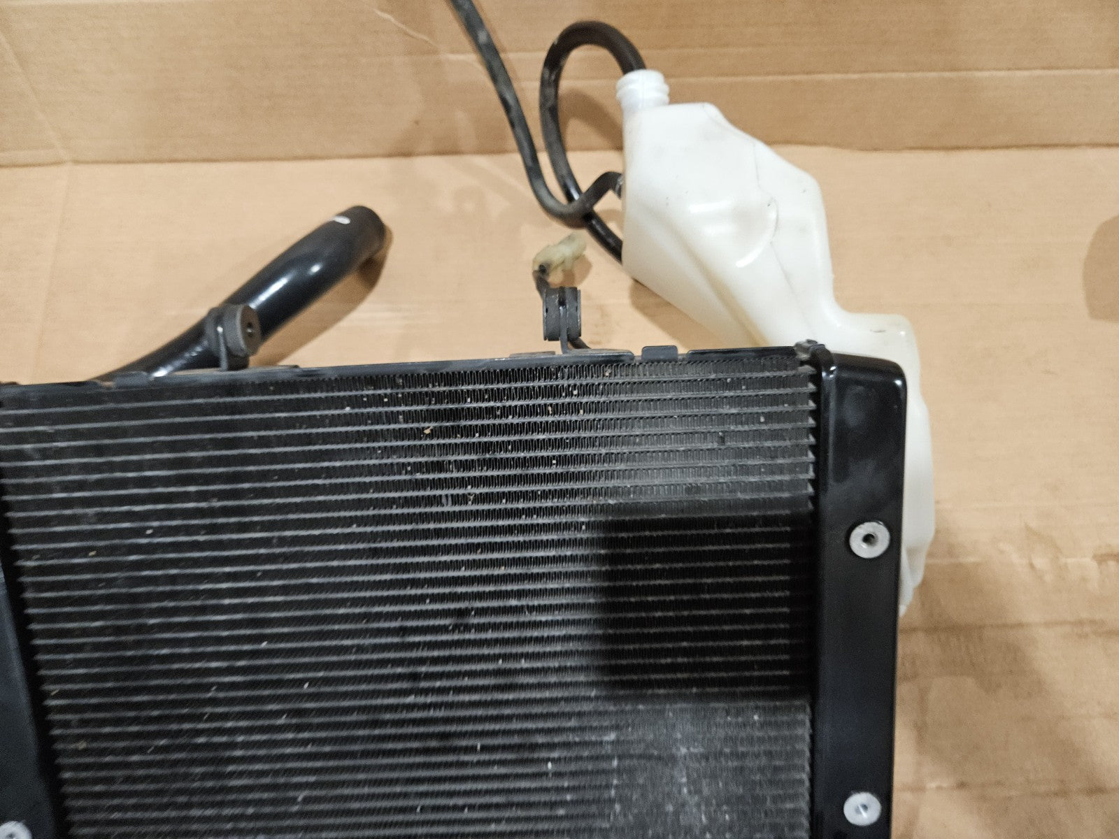 08-16 Honda CB1000R OEM Radiator Cooling Assembly Fan Engine Motor Cooler Unit