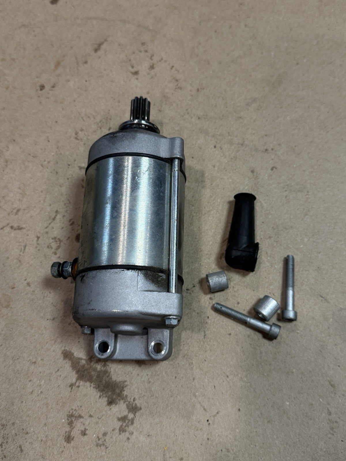 21-24 Aprilia RSV4 1100 OEM Starter Motor Engine Starting DC 12V Unit