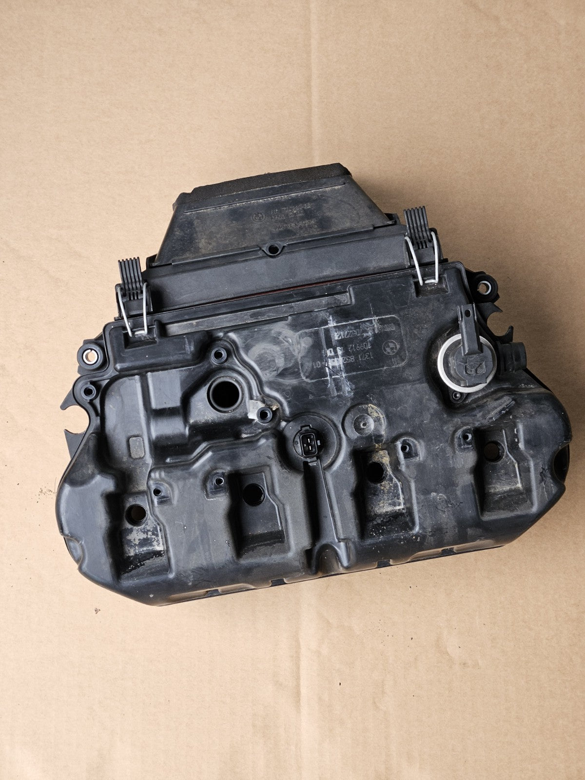 2010-2014 BMW S1000RR OEM Airbox Intake Filter Box Housing 2014