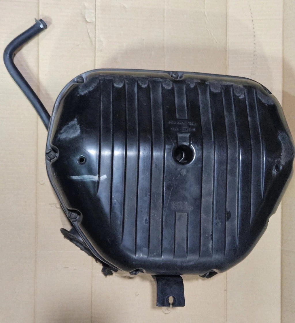 01-03 Suzuki GSXR 750 Intake Air Box Filter Cleaner OEM