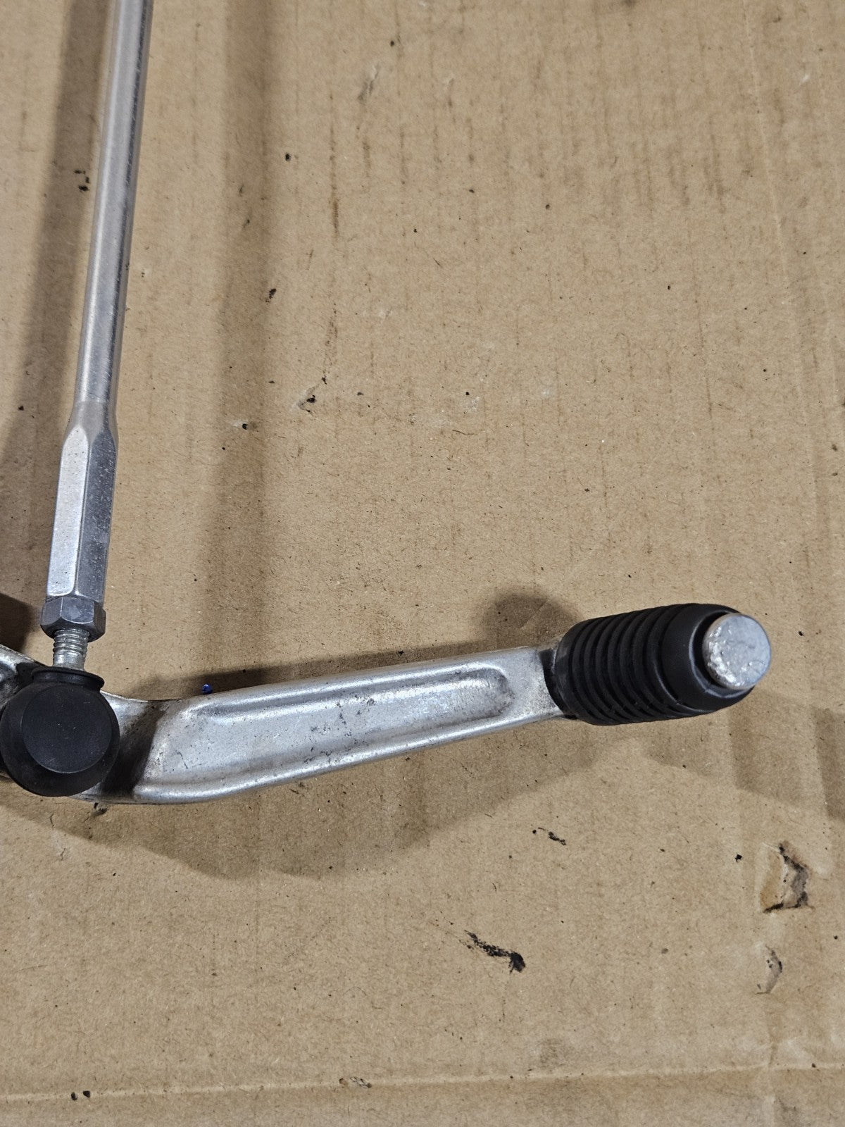 2006 2007 Suzuki GSXR600 Shift Lever OEM 5730029G00 Genuine Shifter Gear2