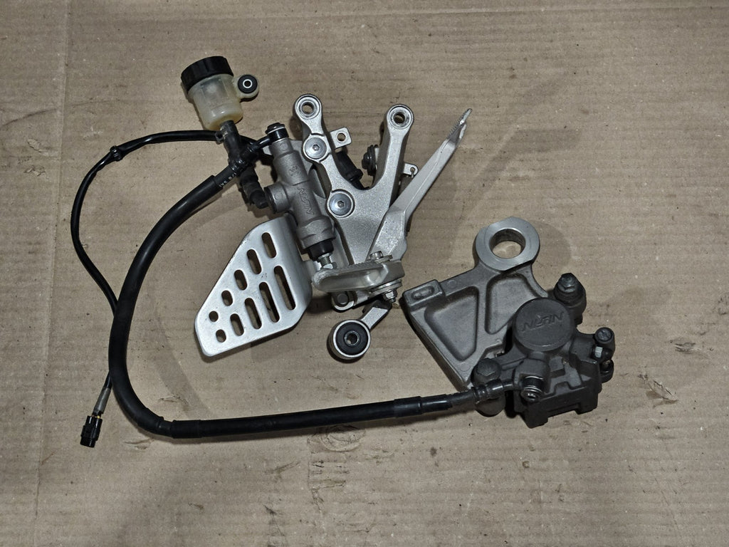 2008 -2016 Yamaha R6 Rear Set OEM Rear Brake Master Cylinder Caliper Bracket