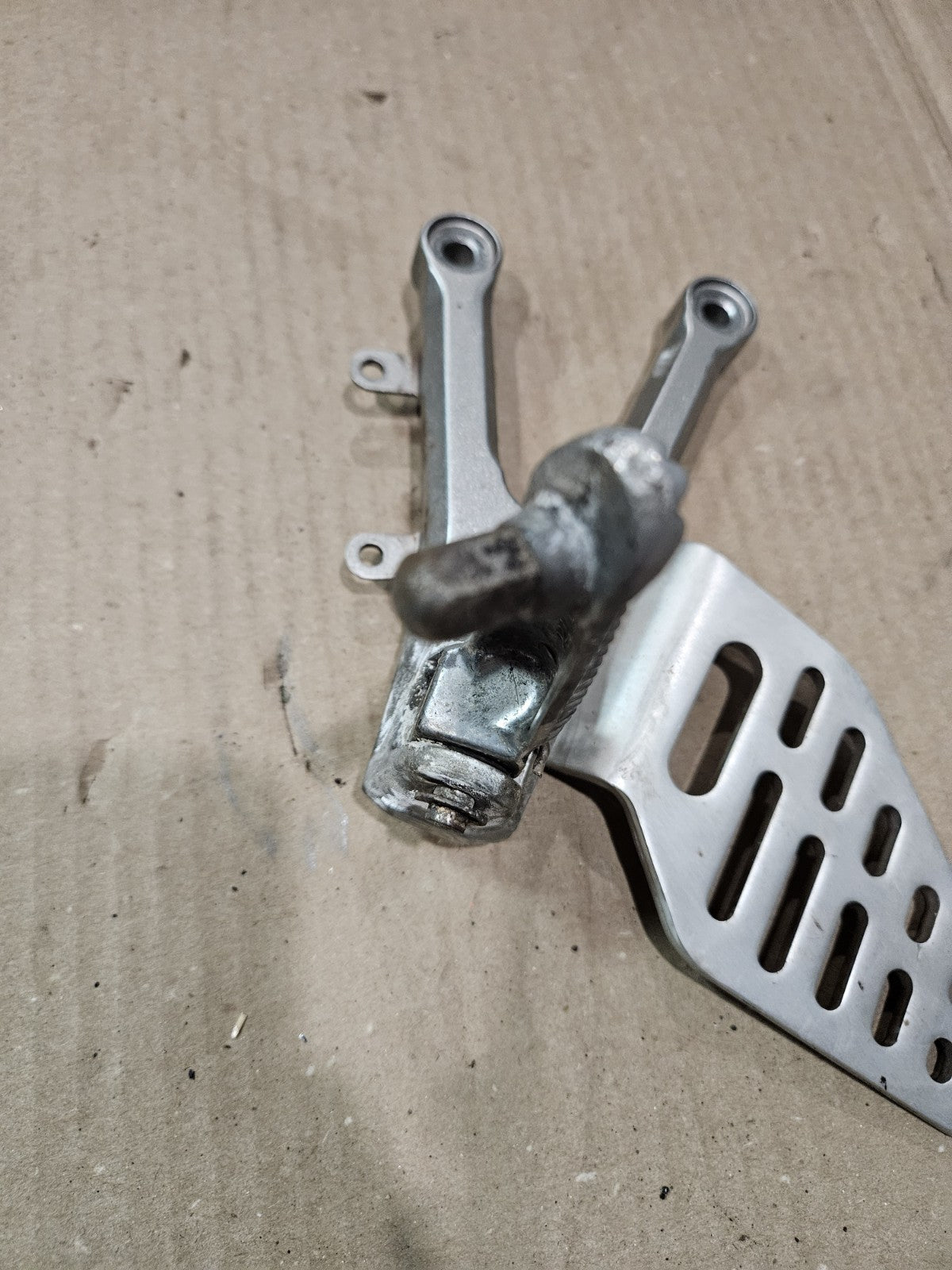 2008-2016 Yamaha YZF-R6 OEM Left Rearset Footpeg Assembly